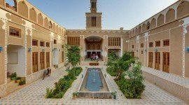 هتل بوتیک سنتی عمارت مالمیر یزد