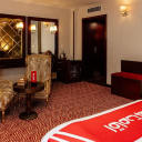 سوئیت سه نفره رویال هتل الماس مشهد