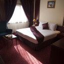 اتاق دبل لوکس فصل هتل مدینه الرضا مشهد