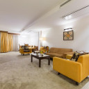 آپارتمان دوخوابه چهارنفره هتل نگین پاسارگاد مشهد