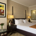 اتاق دو تخته گاردن بالکن دار طبقه چهارم هتل اسپیناس پالاس تهران