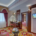 سوئیت یکخوابه چهارتخته هتل الماس 2 مشهد