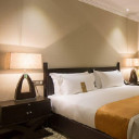 اتاق سه تخته خانواده رو به شهر PF (طبقه 10 تا 14) هتل اسپیناس پالاس تهران