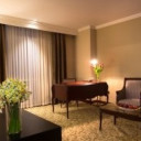 سوئیت جونیور سه تخته خانوادگی رو به شهر CF ( طبقات 4 تا 9) هتل اسپیناس پالاس تهران