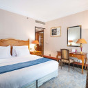 سوئیت رویال دیلاکس برج شرقی هتل استقلال تهران