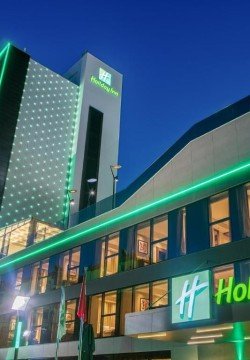 هتل هالیدی این (Holiday Inn) آنتالیا