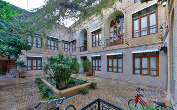 تور هتل بوتیک سنتی عمارت فرهادی شیراز