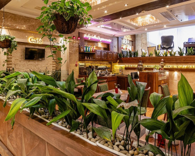 هتل الماس مشهد 12