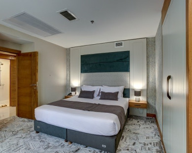 هتل خورشید هشتم مشهد 8