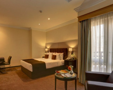 هتل بزرگ تهران 4