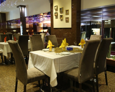 هتل ارم تهران 42