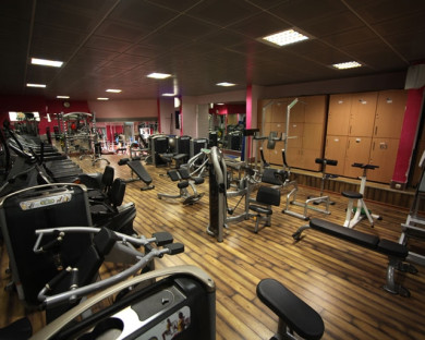 هتل ارم تهران 24