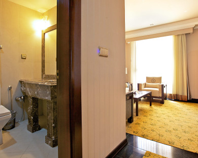 هتل اسپیناس بلوار تهران 43