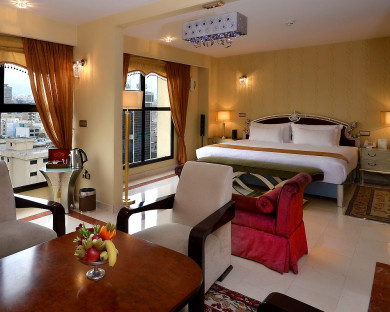 هتل اسپیناس بلوار تهران 34