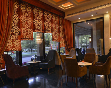 هتل اسپیناس بلوار تهران 16