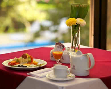 هتل اسپیناس بلوار تهران 25