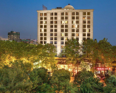 هتل اسپیناس بلوار تهران 23