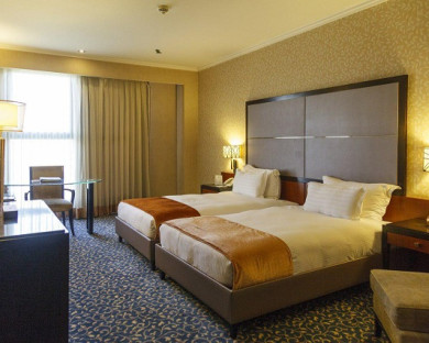 هتل اسپیناس بلوار تهران 61