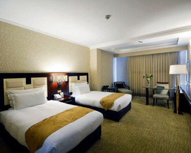 هتل اسپیناس بلوار تهران 62