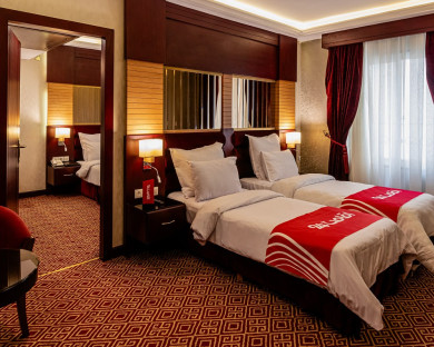 هتل الماس مشهد 26