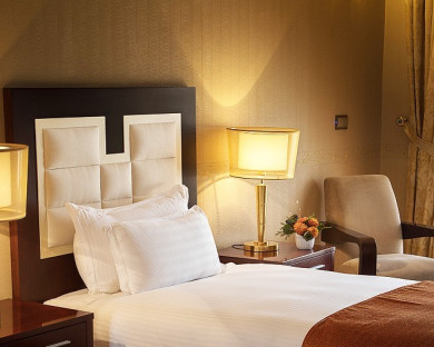 هتل اسپیناس بلوار تهران 74