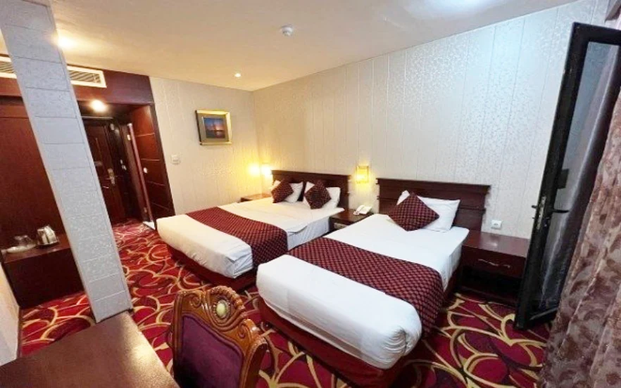 پارمیدا یکی از بهترین هتل های کیش در نزدیکی دریا