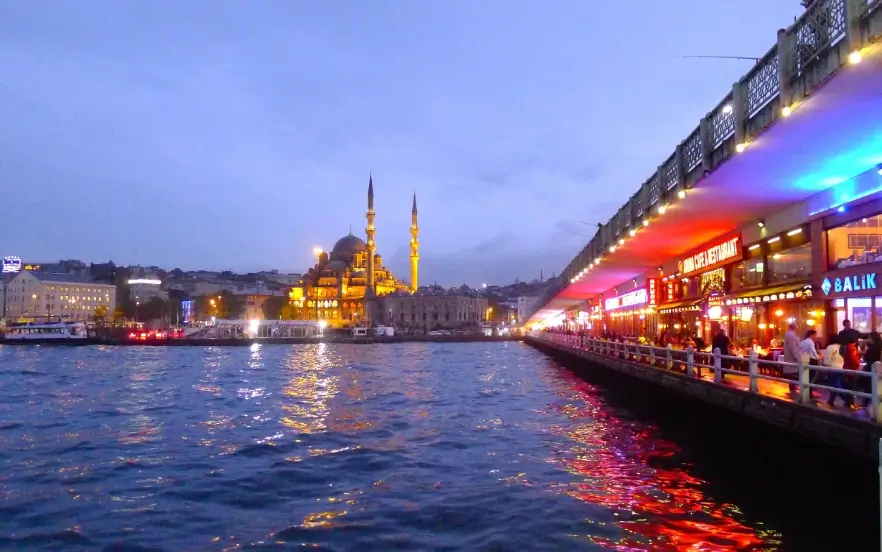 زیبایی شب های استانبول