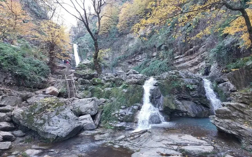 آبشار کبودوال علی آباد کتول گلستان