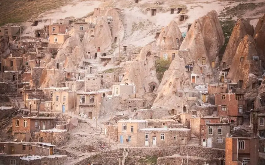 نمایی از روستای پلکانی تبریز