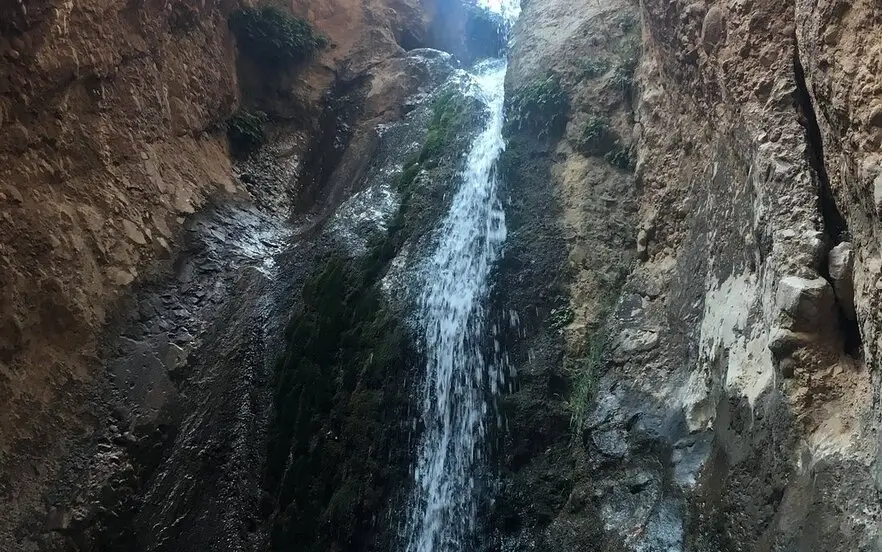 آبشار روستای قلات