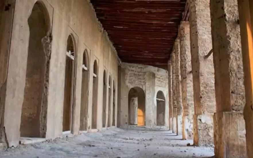 معماری درونی عمارت ملک