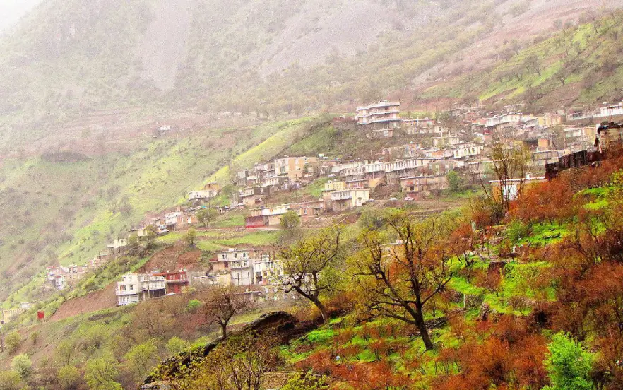 روستای شیرگواز