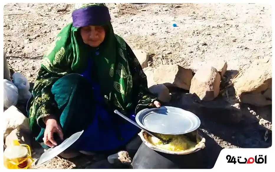 کافه و غذاخوری روستای میمند